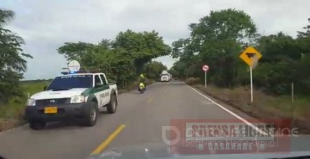 Denuncian escoltas policiales a caravanas petroleras y exceso de velocidad en la vía hacia el Algarrobo 