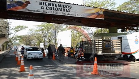En pocos días se habilitarán pasos fronterizos con Venezuela, anunció Cancillería