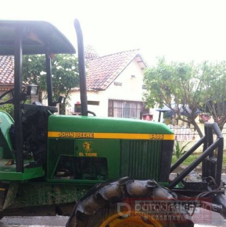 Ejército recupero tractor hurtado en Hato Corozal