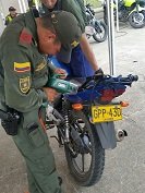 Para prevenir hurtos la Policía marca gratuitamente motocicletas en Yopal