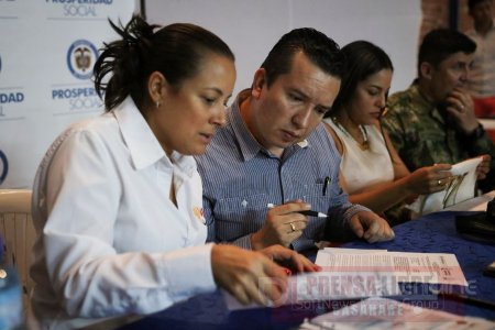 Directora de Prosperidad Social entregó anillo vial que conecta a seis veredas de Aguazul