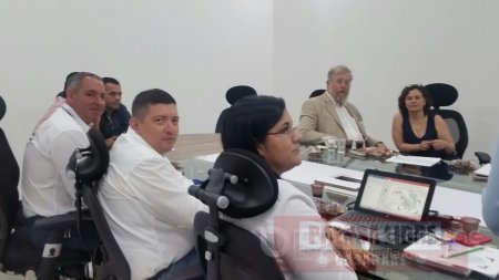 Consultores de Plan Maestro de la Orinoquía se reúnen con autoridades de Casanare