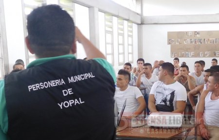 Personería capacita a internos de la cárcel La Guafilla sobre sus deberes y derechos