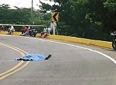 Dos personas murieron atropelladas por vehículos en fin de semana