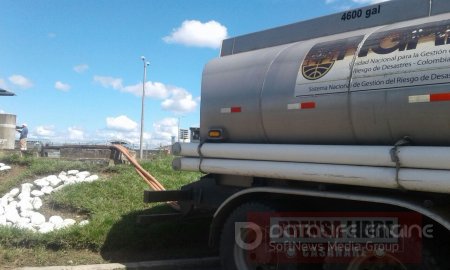 Gestión del riesgo sigue suministrando agua por carrotanques a cárcel de Yopal