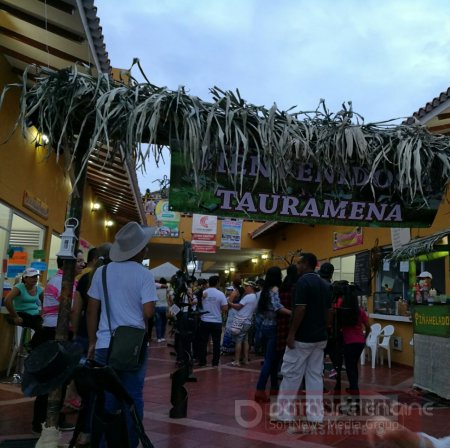 Tauramena vive fiesta turística y cultural en Encuentro Nacional de Caminantes
