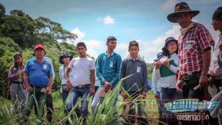 Campamento juvenil de Equión fortalece líderes ambientales
