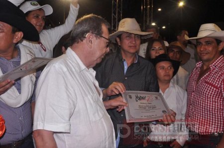 Unisangil recibió reconocimiento de la Alcaldía de Yopal 
