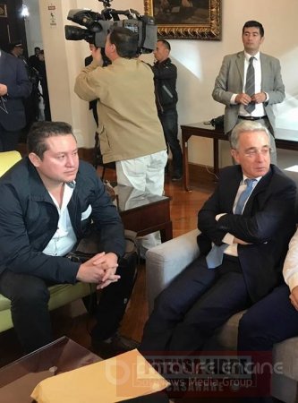Ex Presidente Uribe acompañará este viernes inscripción de Arcenio Sandoval