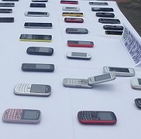 Capturados por comercio ilegal de celulares