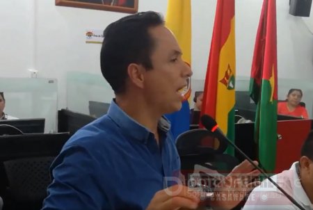 Leonardo Puentes confía que Secretarios de despacho presenten sus renuncias prontamente