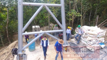 Casi lista reconstrucción de paso elevado de la línea del acueducto de Aguazul
