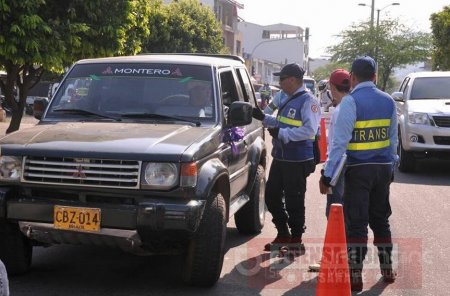 Sin combustible y radioteléfonos trabajan agentes de tránsito de Yopal 
