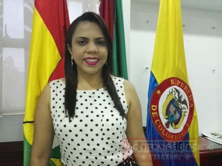 Clarena López tuteló hasta al Procurador y solicitó ser restituida en el cargo de gerente de Ceiba EICE