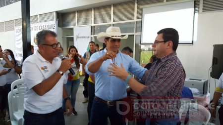 Gobernador Alirio Barrera entregó el complejo deportivo Los Hobos a la Alcaldía de Yopal