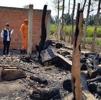 Familia de Paz de Ariporo damnificada por incendio en su vivienda recibió ayuda de la Gobernación
