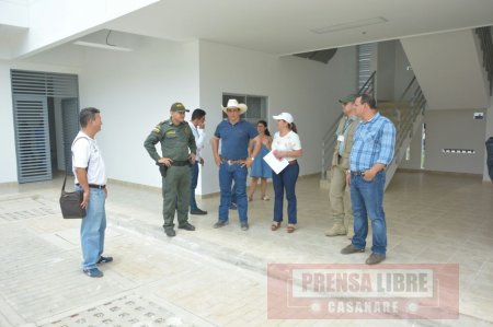 Gobernador inició en Villanueva visitas por todo el departamento para verificar obras 