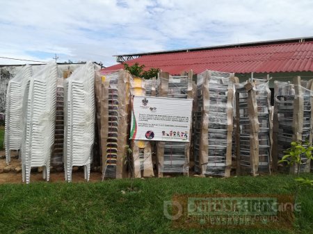 Más de 6 mil millones de pesos en pupitres para establecimientos educativos de Casanare