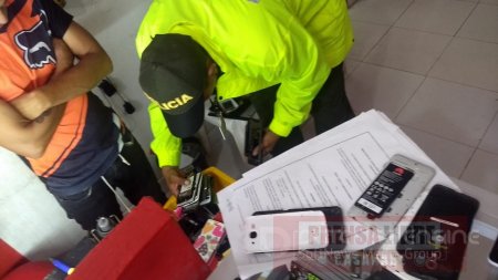 Redada contra la comercialización ilegal de equipos móviles en Casanare