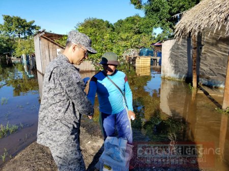 Fuerza Aérea transporta ayudas humanitarias a afectados por lluvias en Vichada