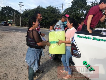 Primera dama de Casanare entregó ayudas a venezolanos 