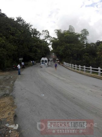 Invías monitorea 10 puntos críticos en la vía Aguazul - Sogamoso