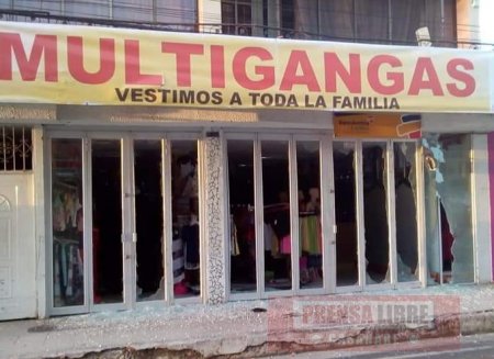 Artefacto explosivo causó daños a dos locales comerciales en Paz de Ariporo