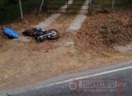 Motociclista murió al chocar con señal de tránsito en la vía Aguazul Tauramena