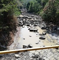 Agoniza la quebrada La Tablona fuente abastecedora del acueducto de Yopal