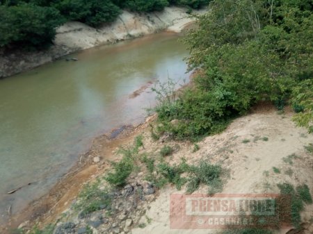 En San Luís de Palenque cuestionan utilización de agua del río Guanapalo para regar vías 