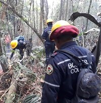 Dos personas desaparecieron cuando colaboraban en extinción de incendio en montañas de El Morro