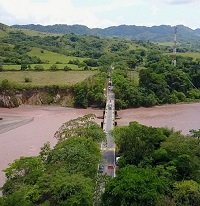 Covioriente desmintió cierre temporal del puente sobre el río Guacavía